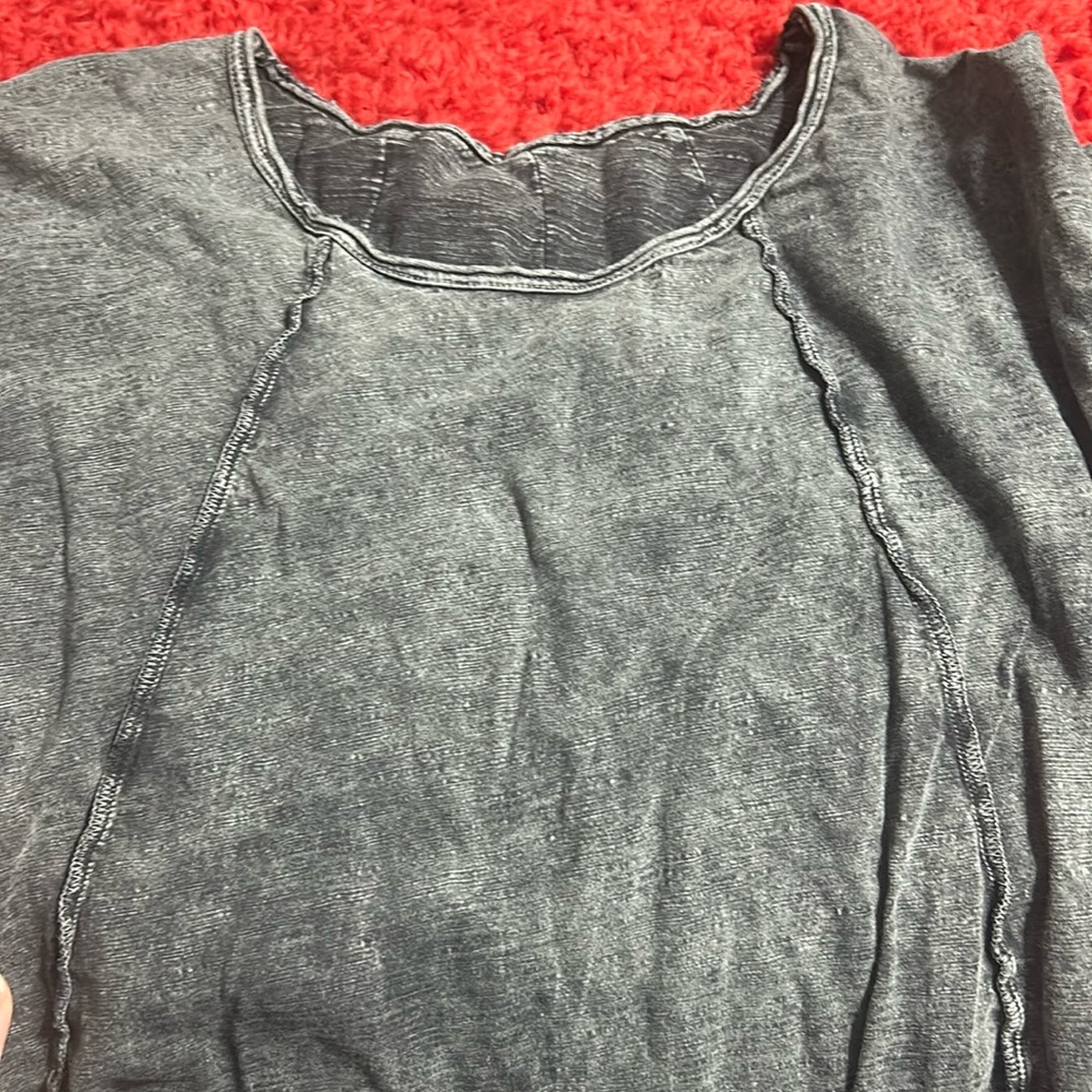 Long sleeve top
